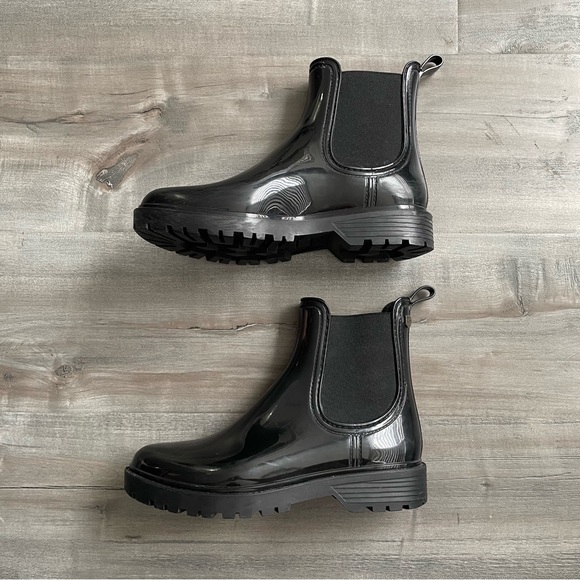 SOLD “Storm” Rain Boots by Aldo — Size 6 - Picture 3 of 14